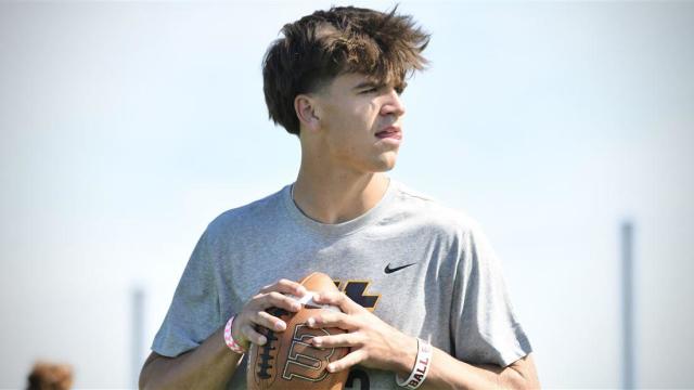 2026 Qb Ryder Lyons To Visit Four Sec Schools College Football