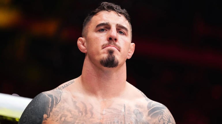 tom-aspinall-prefight.jpg