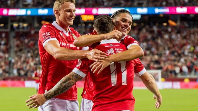 Wrexham Leeds and the biggest EFL fixtures to watch this season in Championship League One and League Two CBSSports