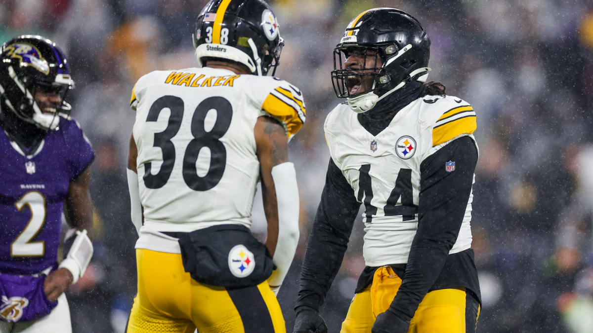 Steelers linebacker Markus Golden abruptly retires just before first preseason game Steelers linebacker Markus Golden abruptly retires just before first preseason game