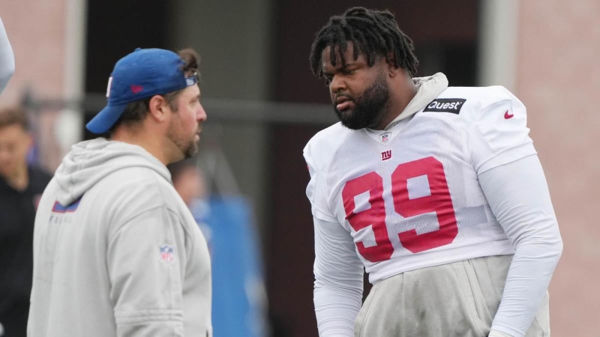 Cowboys-Giants trade: Dallas acquiring DT Jordan Phillips from NFC East rival, per report Cowboys-Giants trade: Dallas acquiring DT Jordan Phillips from NFC East rival, per report