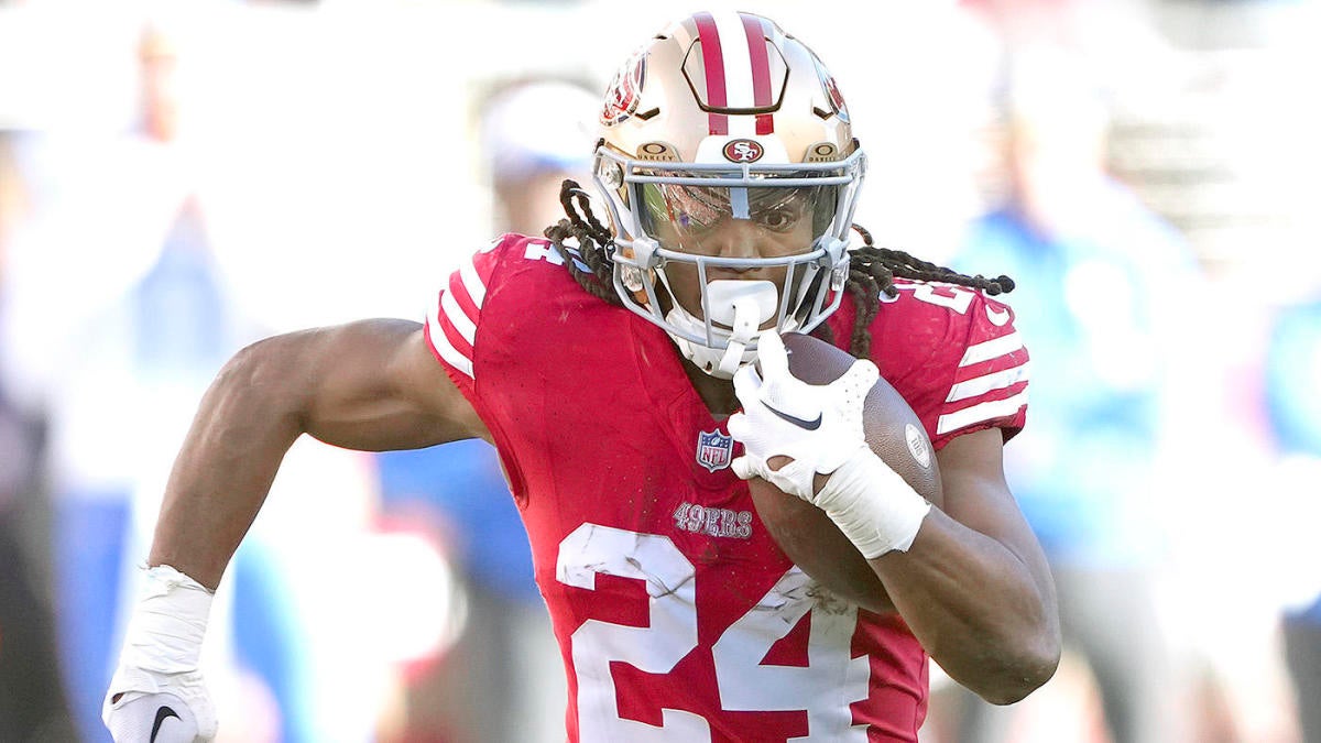 Five young RBs talented enough to be valuable contributors or handle feature-back role if given chance in 2024 Five young RBs talented enough to be valuable contributors or handle feature-back role if given chance in 2024