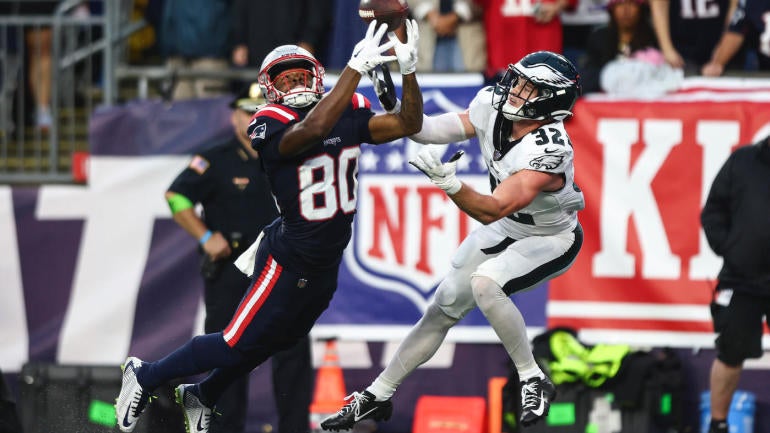 Philadelphia Eagles v New England Patriots