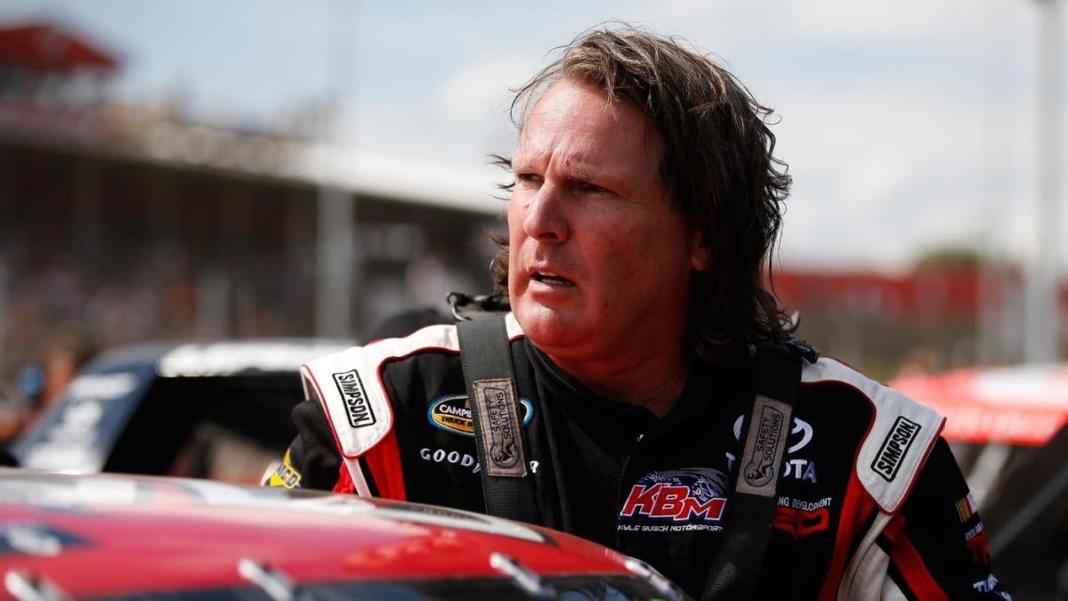 Scott Bloomquist, dirt track auto racing legend, killed in plane crash ...