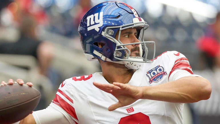 daniel-jones-us.jpg