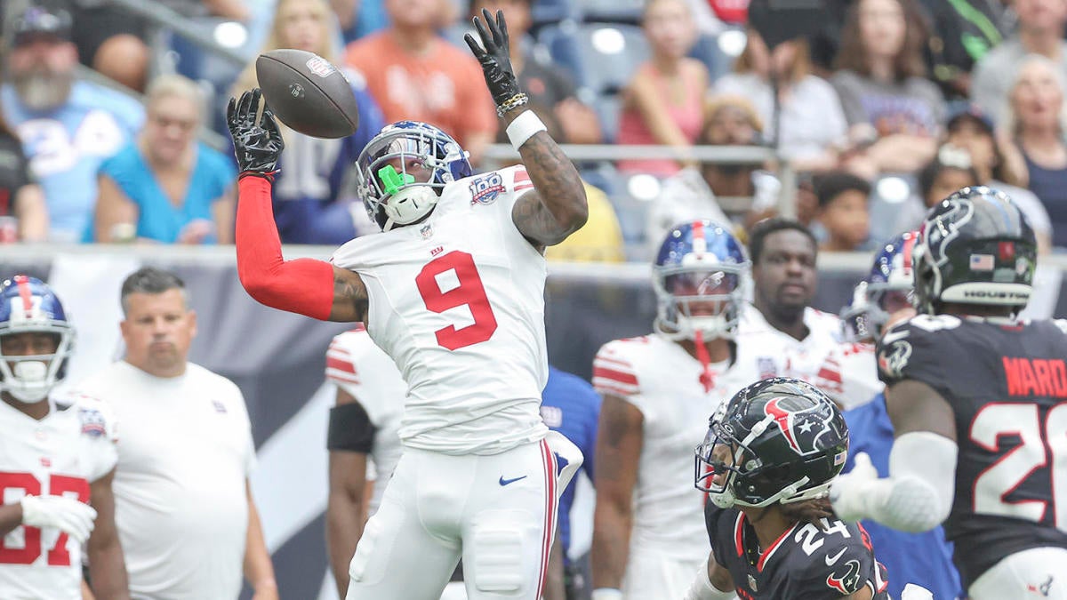 Giants' Malik Nabers Thrills In Pro Debut, Catches For Daniel Jones ...