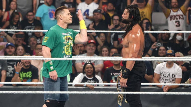 cena-reigns-faceoff.jpg