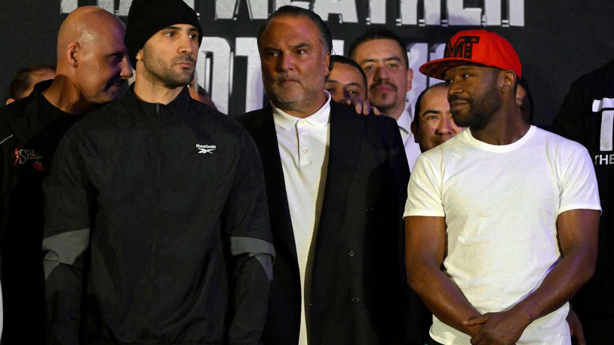 Mayweather Returns for Exhibition Rematch against John Gotti III