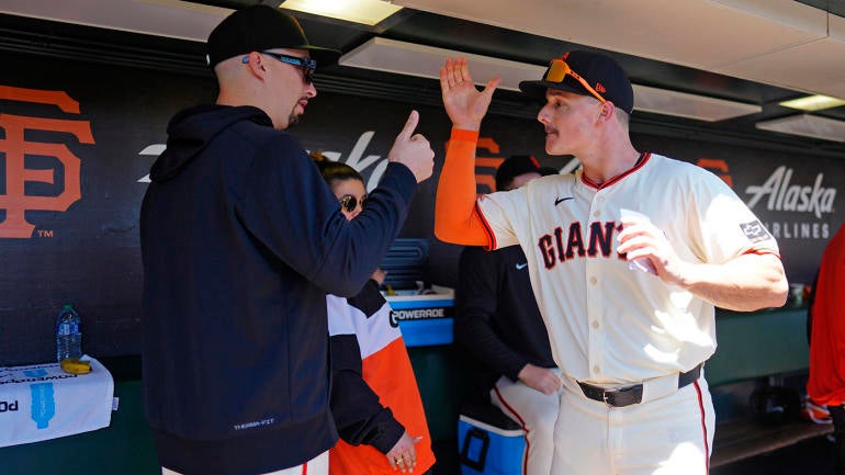 blake-snell-matt-chapman-giants-g.jpg