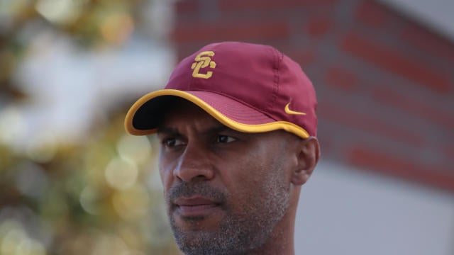 Lincoln Riley hopes D'Anton Lynn can changes defensive fortunes for USC ...