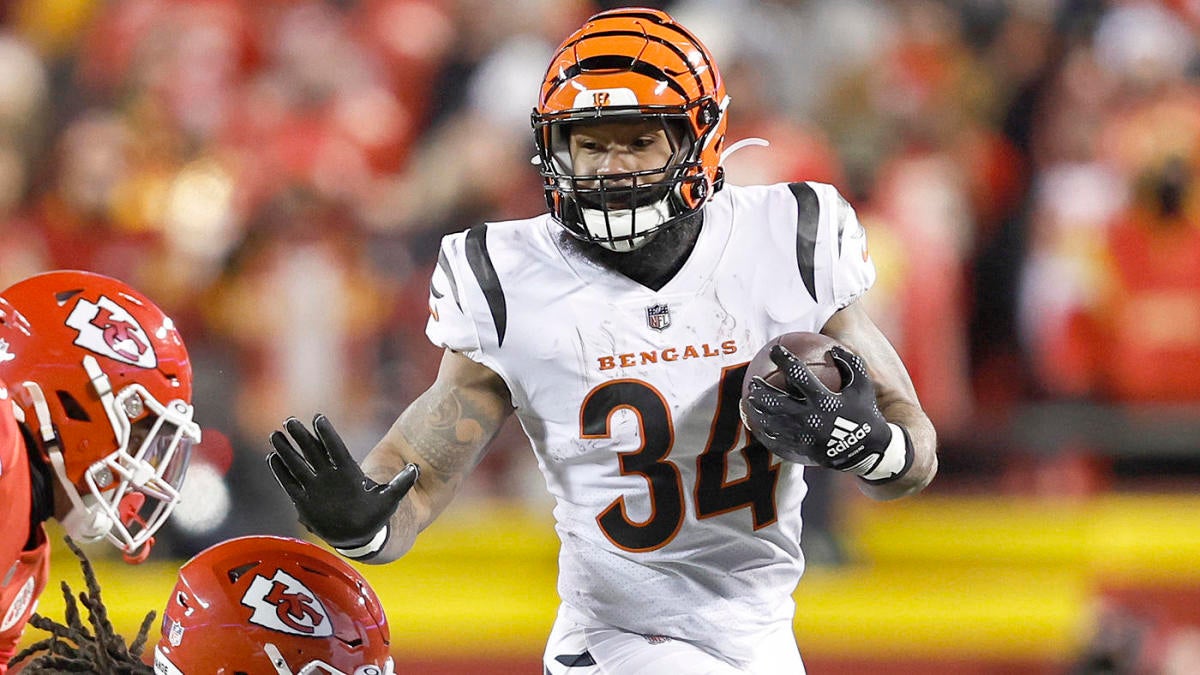 Chiefs' Andy Reid calls Samaje Perine 'a great addition:' He's more than just 'a phenomenal third-down back' Chiefs' Andy Reid calls Samaje Perine 'a great addition:' He's more than just 'a phenomenal third-down back'