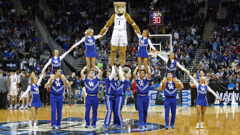 NCAA BASKETBALL: MAR 29 Div I Men's Championship - Sweet Sixteen - Houston v Kentucky