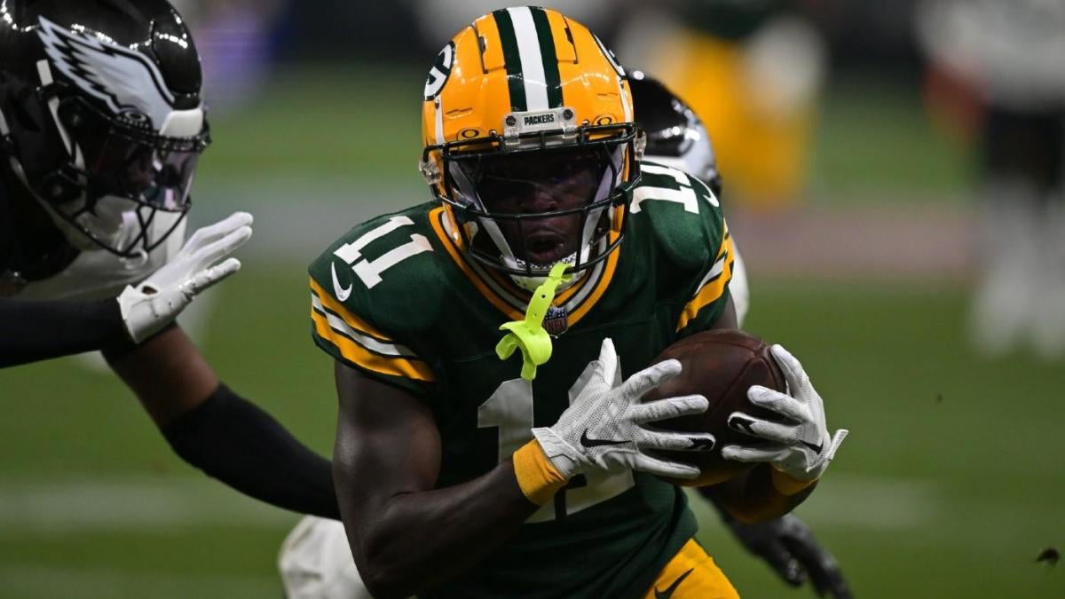 Fantasy Football Week 11 NonPPR Cheat Sheet Updated player ratings to