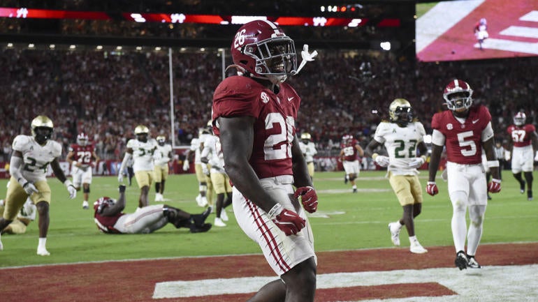 NCAA Football: South Florida at Alabama
