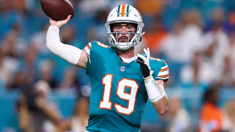 Buffalo Bills v Miami Dolphins