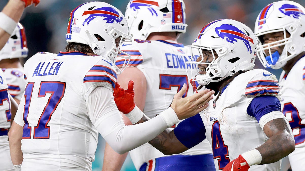 Bills vs. Dolphins score: James Cook helps Buffalo continue dominance over Miami; Tua Tagovailoa concussed - CBSSports.com