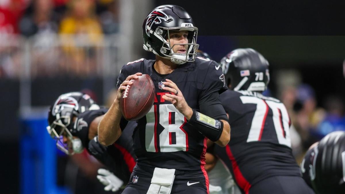 Monday Night Football odds, line, spread: Falcons vs. Eagles picks, predictions by Atlanta expert who's 49-23 - CBSSports.com