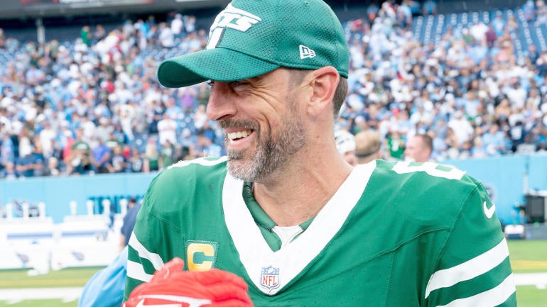 aaron-rodgers-cbs-2.jpg