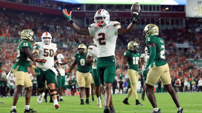 COLLEGE FOOTBALL: SEP 21 Miami at South Florida