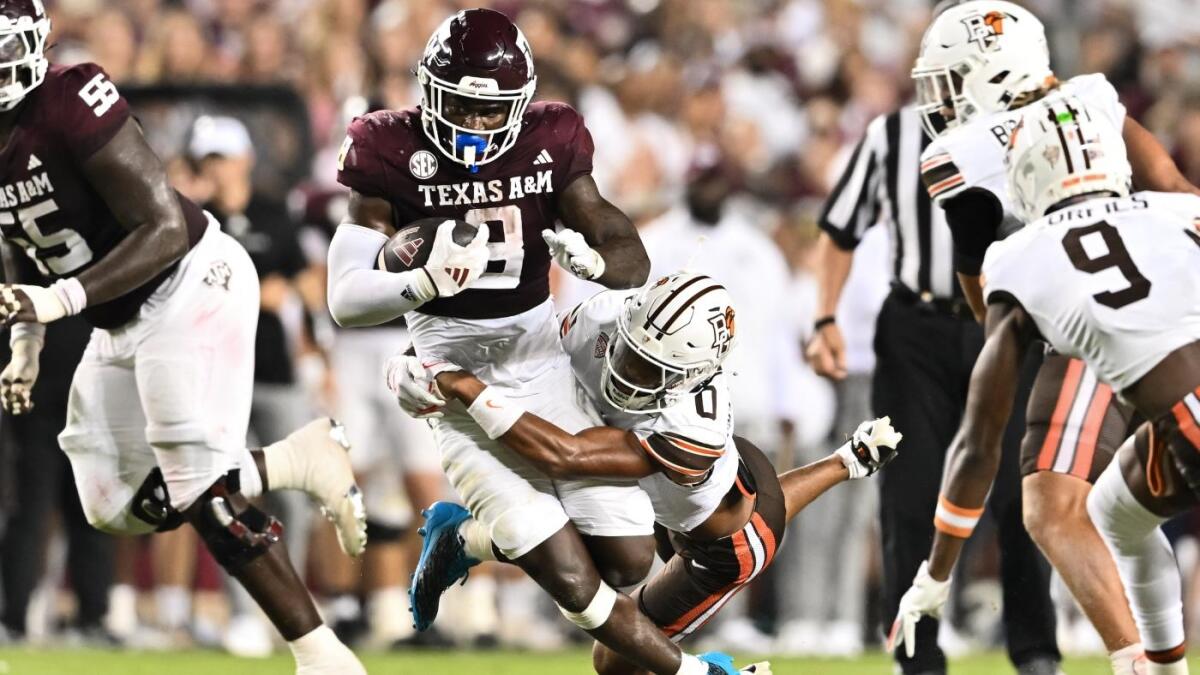 School soccer odds, picks, predictions for Week 5, 2025: Mannequin backing Washington, Texas A&M for greatest bets