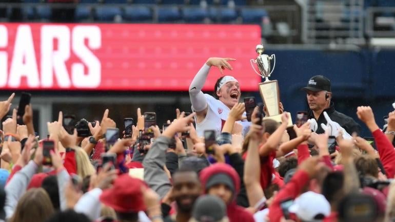 NCAA Football: Washington State at Washington