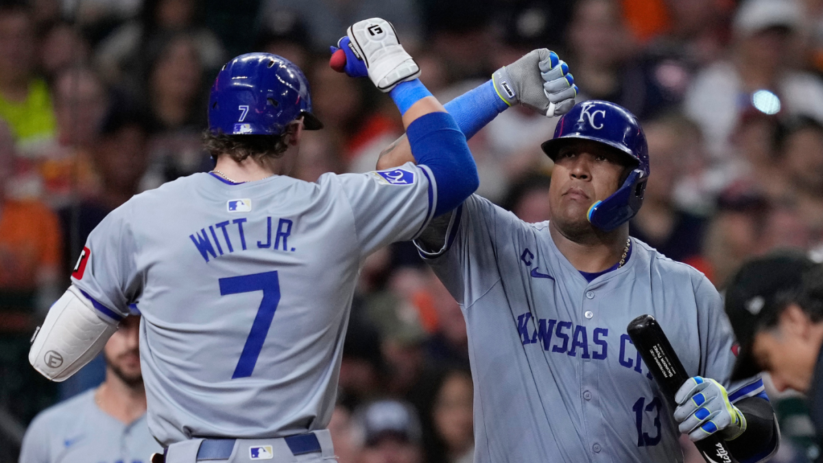 Royals clinch playoff berth: Kansas City becomes second MLB team ever to go from 100 losses to postseason