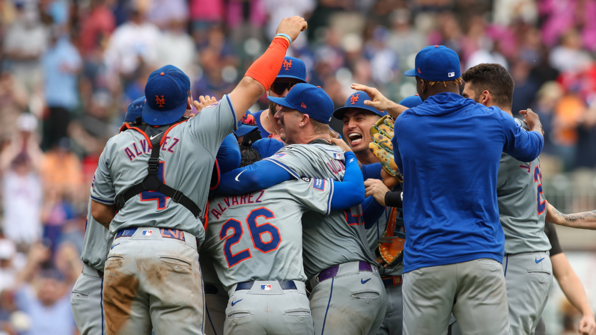 MetsBraves Game 1 A Thrilling Playoff Preview with HeartPounding