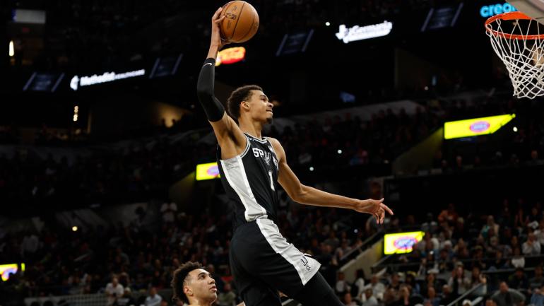 wembanyama-dunks-getty.png