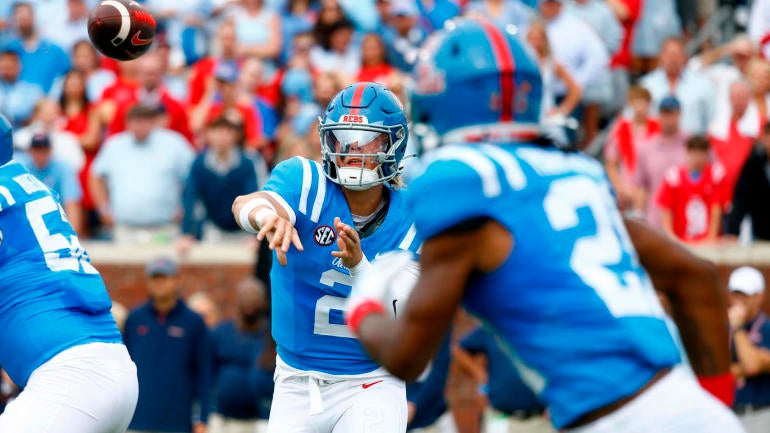 NCAA Football: Kentucky at Mississippi