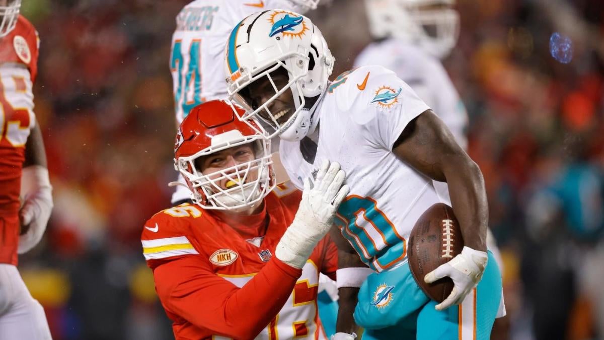 Tyreek Hill back to Chiefs? Dolphins star WR addresses speculation 