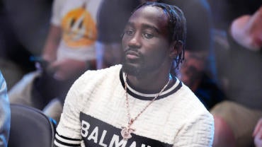 terence-crawford-stare-ufc.jpg