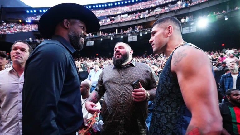 jon-jones-alex-pereira-faceoff.jpg