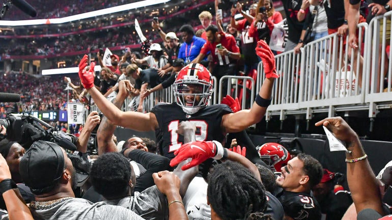 NFL: OCT 03 Buccaneers at Falcons