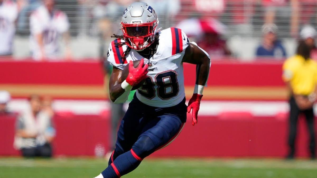 Rhamondre Stevenson benched: Patriots RB won’t start vs. Dolphins in Week 5, but he’ll still play