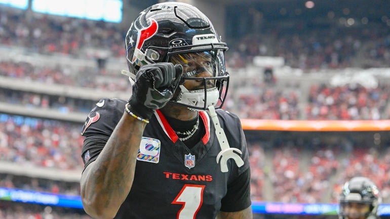getty-stefon-diggs-texans.jpg