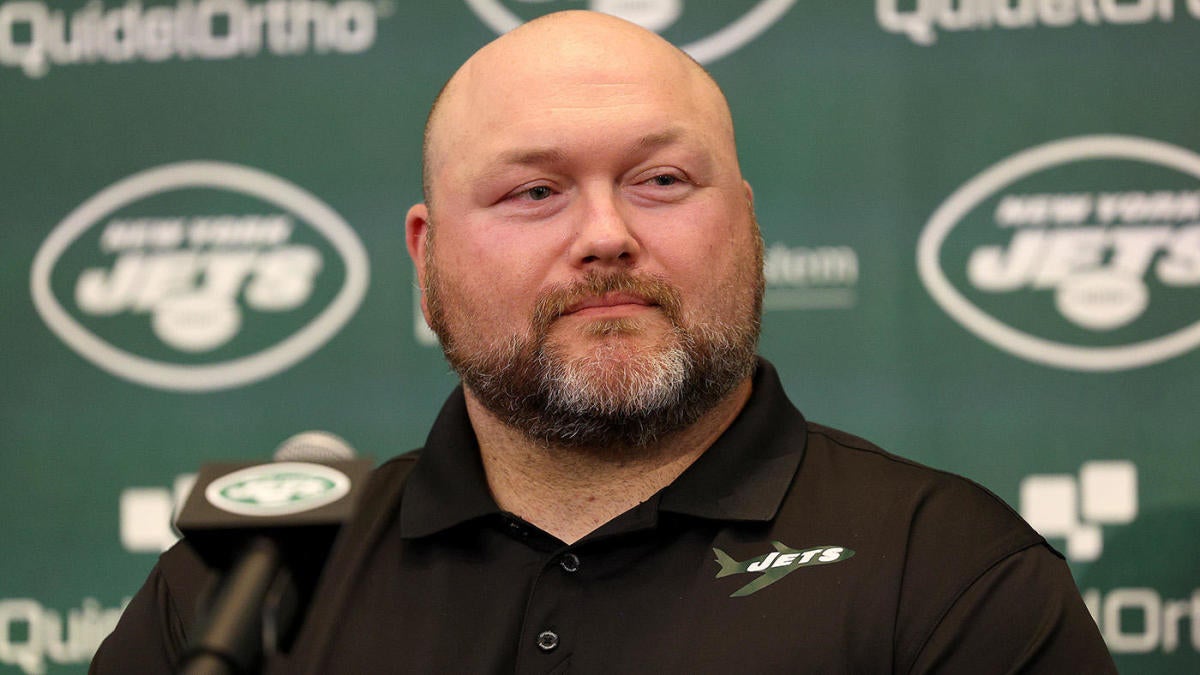 Jets fire Robert Saleh, still have Joe Douglas problem: Why New York needs to move on from disappointing GM