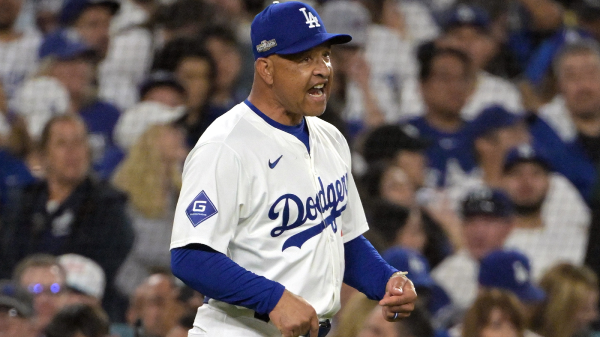 Dodgers manager Dave Roberts admits he used Manny Machado drama as a 'diversion' for his club vs. Padres - CBSSports.com