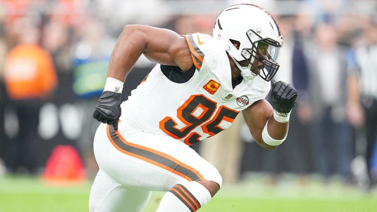 getty-myles-garrett-browns.jpg