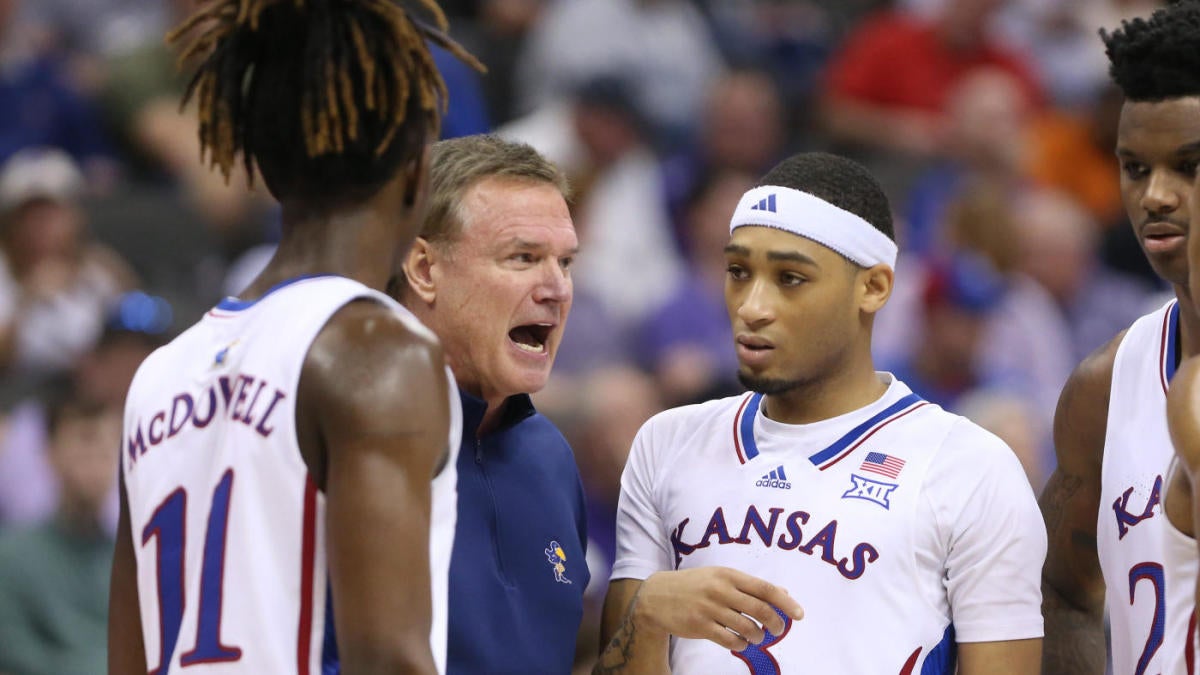 College basketball rankings: Kansas earns No. 1 spot in preseason AP Top 25 poll ahead of Alabama, UConn