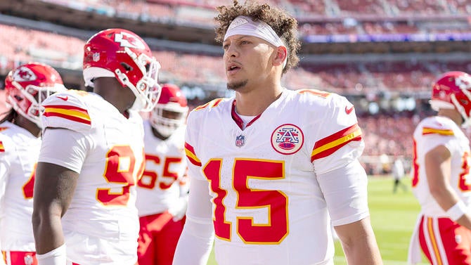 mahomes-chiefs-g.jpg