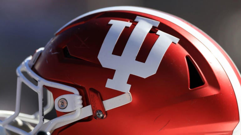 indiana-hoosiers-helmet.jpg
