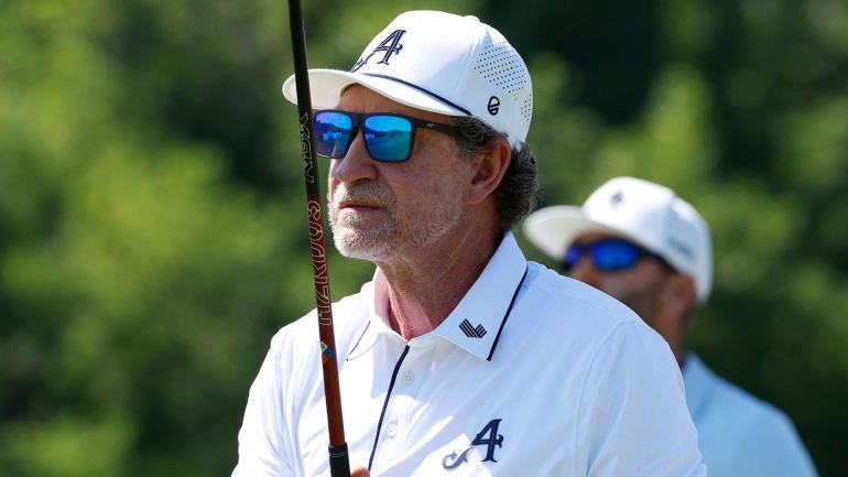 wayne-gretzky-golf-liv-g.jpg