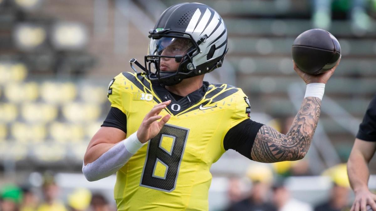 Oregon vs. Michigan prediction, odds, spread, line: 2024 college football picks, bets by expert on 191-112 run