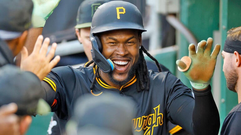 getty-oneil-cruz-pirates.jpg