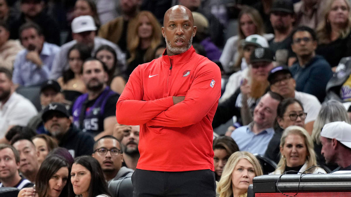 Trail Blazers coach Chauncey Billups rips 'f---ing embarrassing' effort in memorable rant after 45-point loss - CBSSports.com