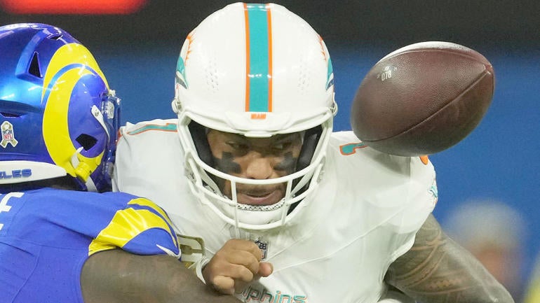 tua-tagovailoa.jpg