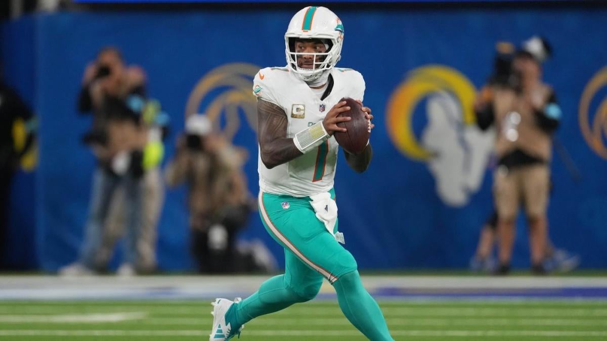 Dolphins help Florida's NFL, FBS and FCS teams avoid going winless during historically bad weekend Dolphins help Florida's NFL, FBS and FCS teams avoid going winless during historically bad weekend
