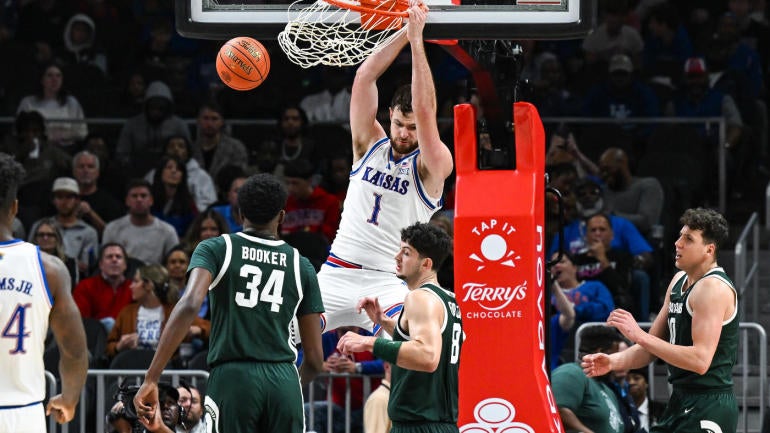 COLLEGE BASKETBALL: NOV 12 State Farm Champions Classic Michigan State vs Kansas