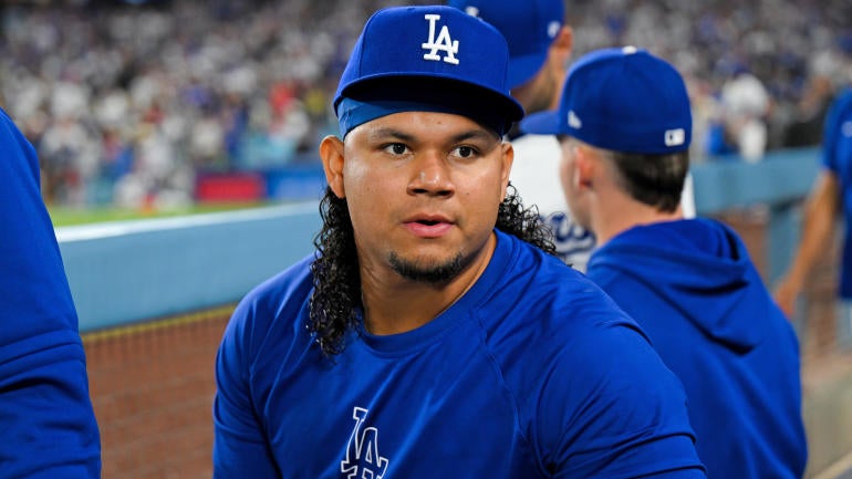 brusdar-graterol-dodgers-g.jpg