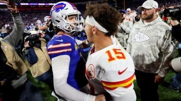 mahomes-allen.jpg